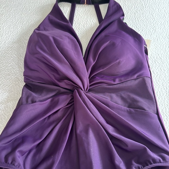 Miraclesuit Illusionists Wrapture One Piece Swimsuit, size 10, $182 - Picture 5 of 9